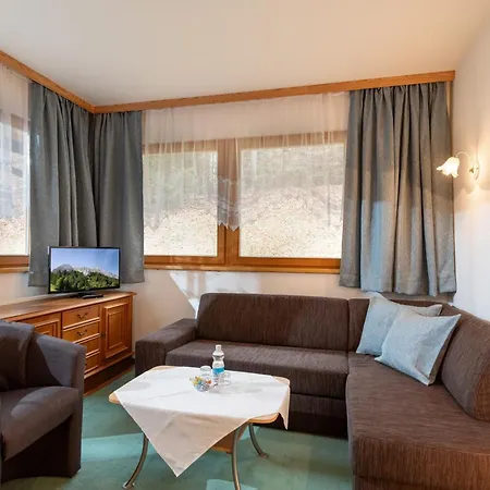 Gieringer Gæstehus 3*