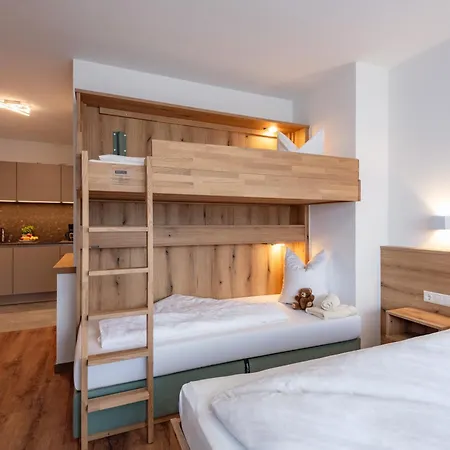 Gieringer Gæstehus 3*